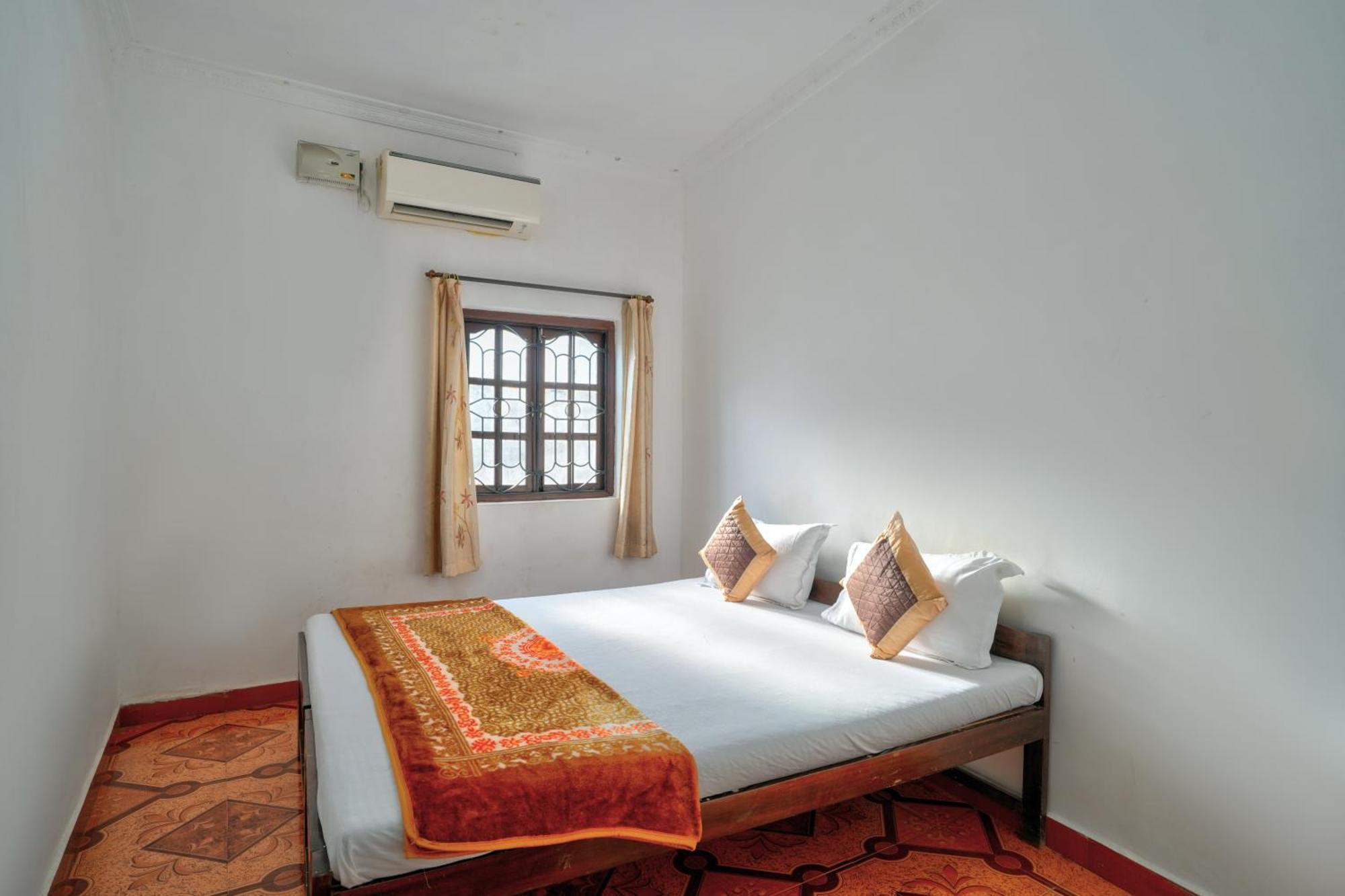 Om Sai Guest House Calangute Εξωτερικό φωτογραφία